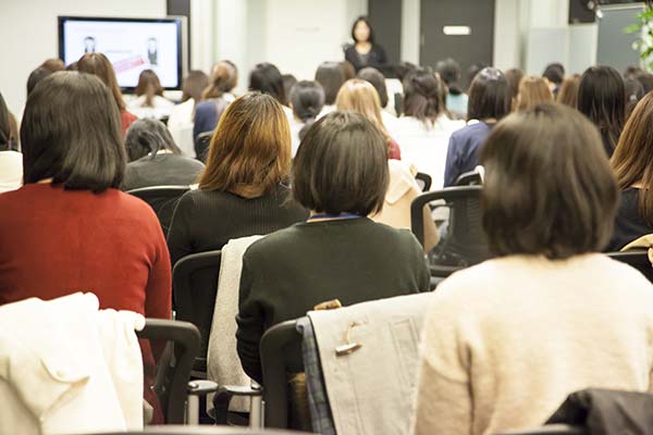 女性の活躍推進に関する取組みに悩む企業様もご相談下さい。