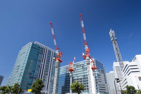 建設中の建物