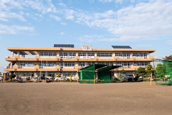 小学校校舎の再利用