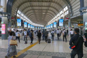 品川駅広告