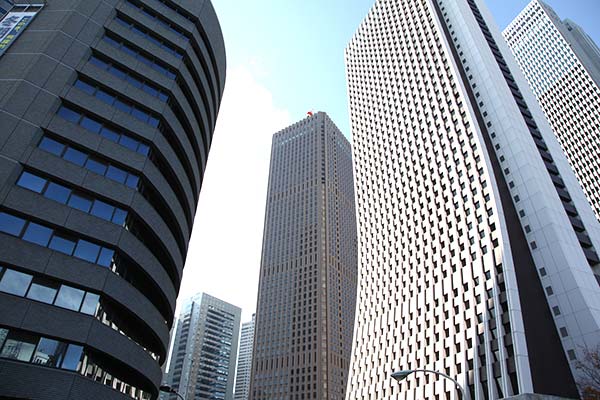 新宿本社：新宿センタービル外観